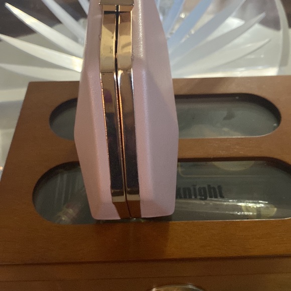 bag - Picture 2 of 5